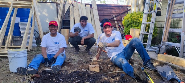 Construyen DHL Express México y TECHO nuevo centro comunitario en Xochimilco