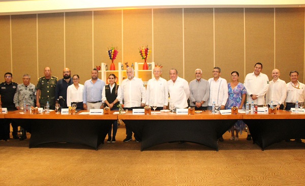 Firme el compromiso de los tres órdenes de gobierno y del sector privado para la realización del Tianguis Turístico México 2024 en Acapulco