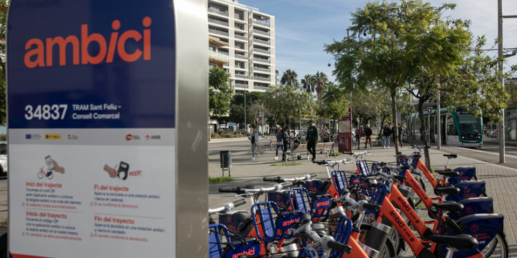 AMBici supera los 20.000 usuarios y el millón de viajes