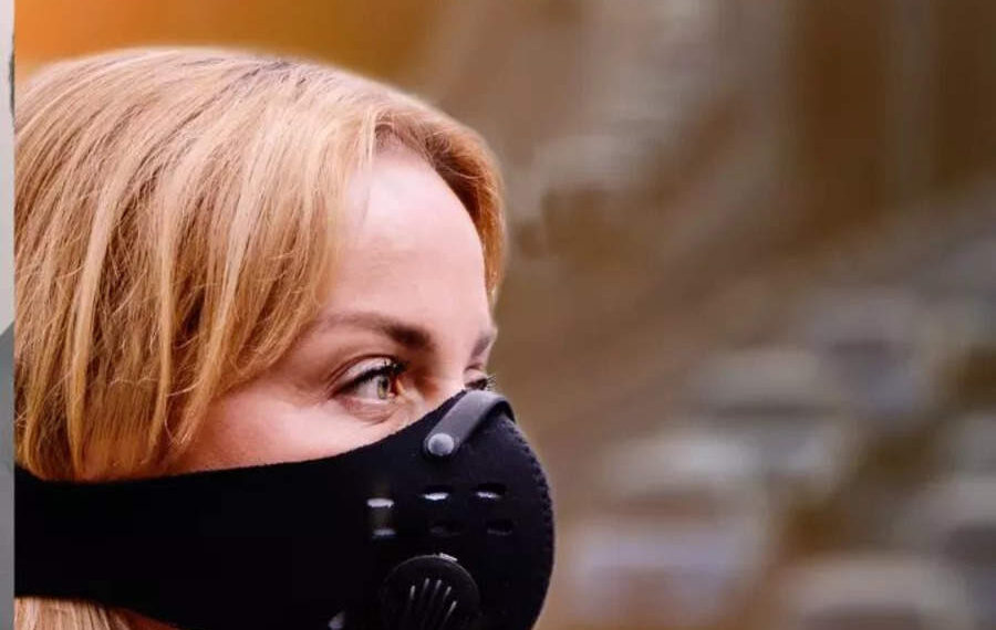 Consuming these foods may heal respiratory discomfort caused by smog