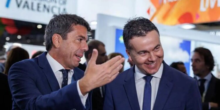 Tasa turística en Valencia | Mazón avanza que el Consell ultima la derogación de «la tasa turística ideológica»