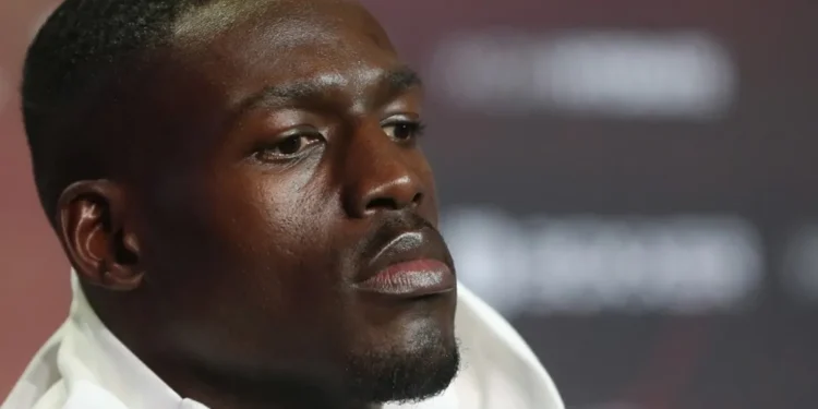 Riakporhe contra Bregeon en respaldo de Azim-Petitjean el 18/11