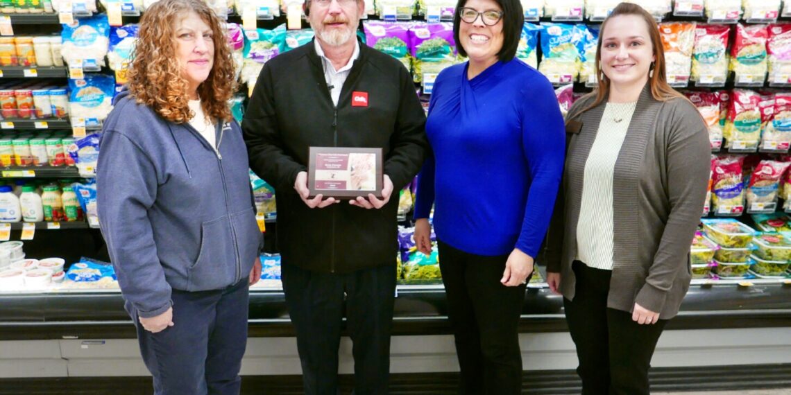 Cub Foods in Alexandria named top retail food donor - Alexandria Echo Press