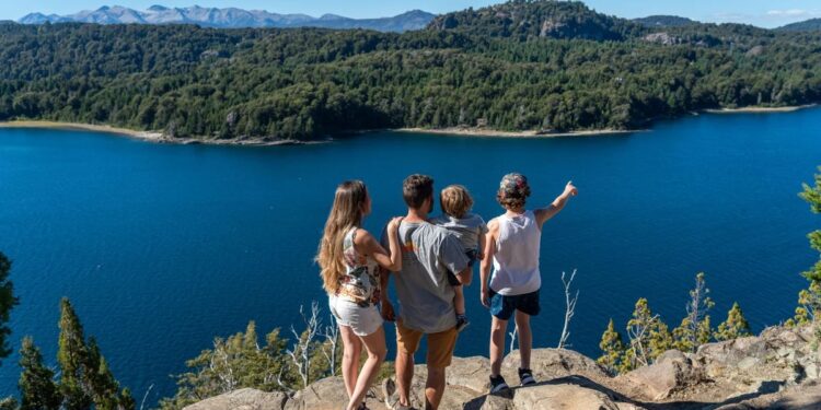 Cybermonday 2023: cómo aprovechar las ofertas para viajar con descuentos y pago en cuotas