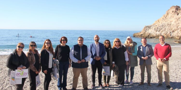 Siete agencias de viajes conocen “rincones especiales” de la Costa Tropical para ofrecerlos a sus clientes