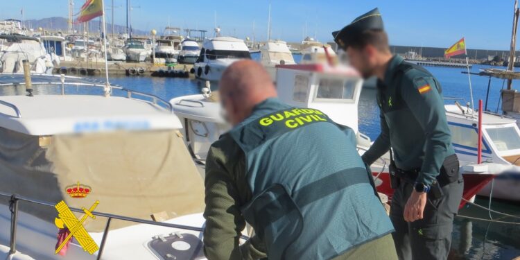 Investiga a un grupo criminal con embarcaciones ilegales en Carboneras y Níjar