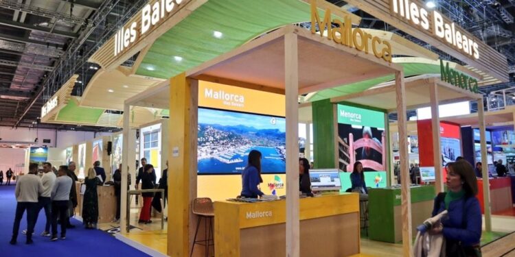 El Consell presenta su nueva estrategia de gestión turística en la World Travel Market de Londres