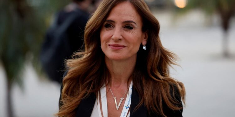 El Gobierno admitió que beneficiarios de planes sociales hacían cruceros