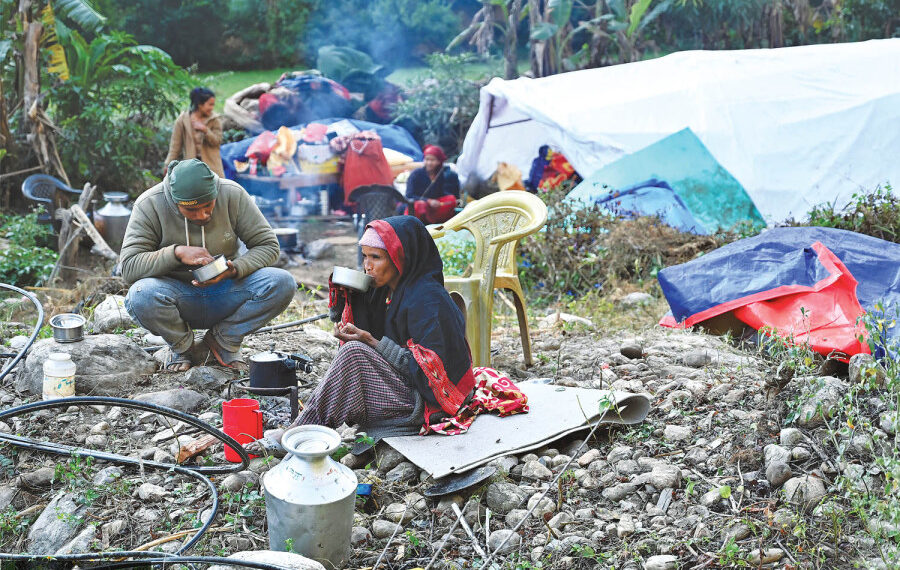 Health ministry seeks food aid from WFP and UNICEF for distribution in quake-hit districts