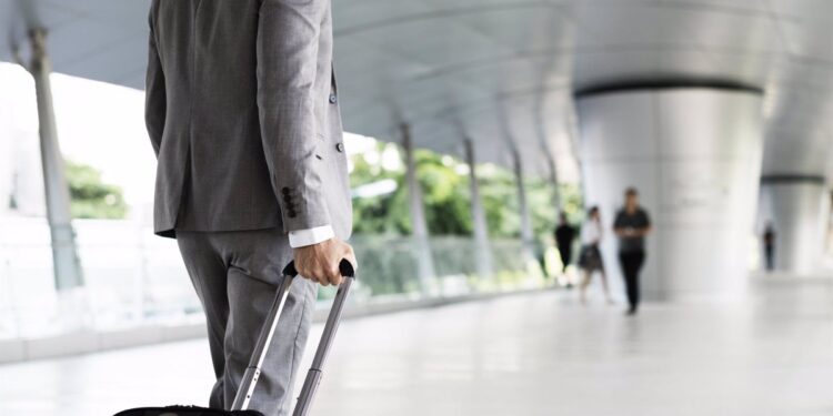 Los viajes de los españoles por trabajo crecieron un 22% en el primer semestre, hasta los 9,6 millones