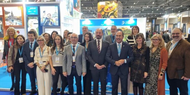 La Xunta refuerza la promoción del destino Galicia en el mercado británico en la World Travel Market de Londres