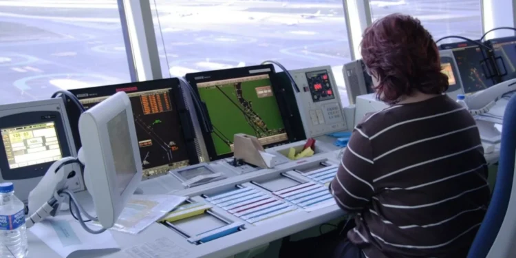 La huelga de controladores en el Aeropuerto de Lanzarote dispara los minutos de retraso en Europa