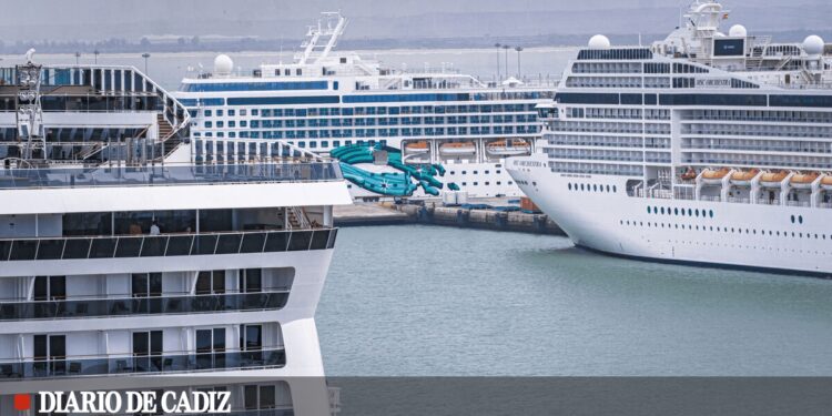 El puerto de Cádiz estrena noviembre con cinco cruceros en dos días