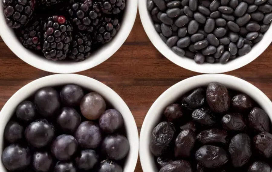 10 black foods that are super-healthy