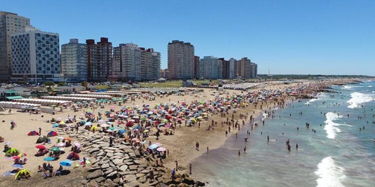 Turismo: pese a la crisis y al dólar, no se frenan las vacaciones al exterior