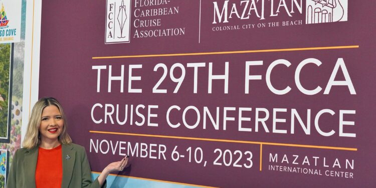 Honduras promociona sus destinos del Caribe en feria de cruceros