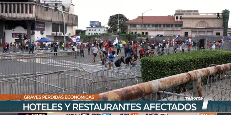 Industria turística, hotelera y de restaurantes reporta graves pérdidas económicas por cierres