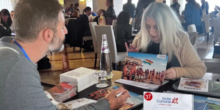 Canarias atrae al turista italiano, que distribuye su gasto en el destino y visitas varias islas