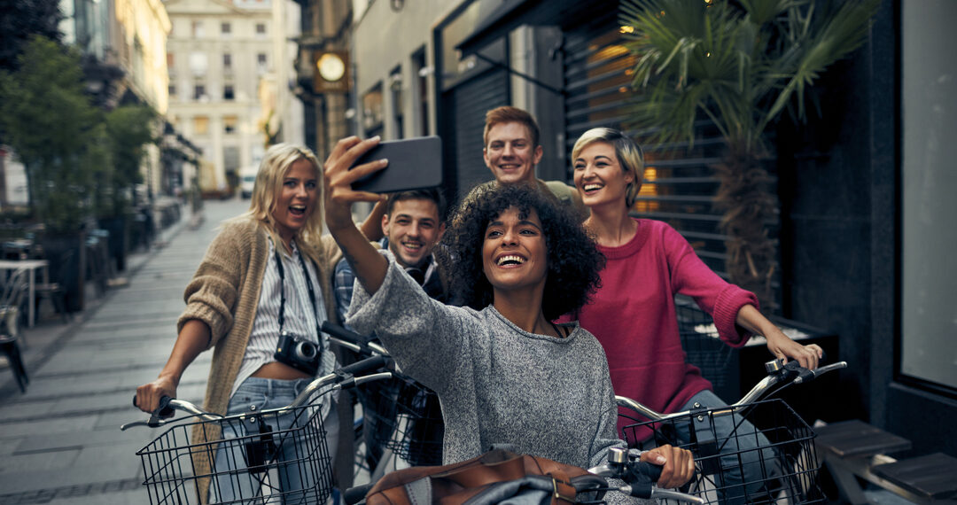 Las cinco tendencias de viajes que impulsarán el sector en 2024, según Amadeus
