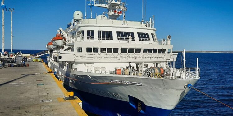 Arribó el buque Seaventure a Puerto Madryn