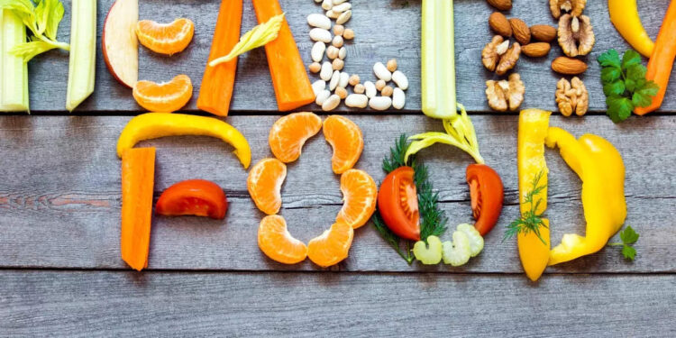 5 ‘healthy’ foods that are harmful to consume at night