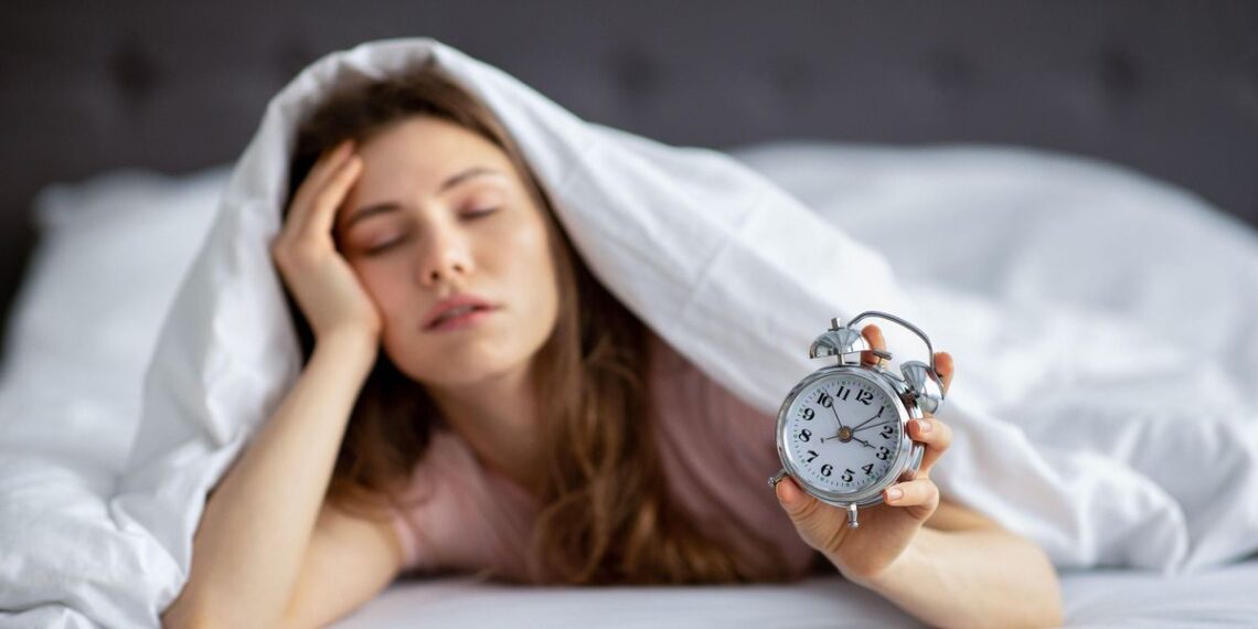 Nutrition specialists say these foods will help you sleep better and explain what to avoid