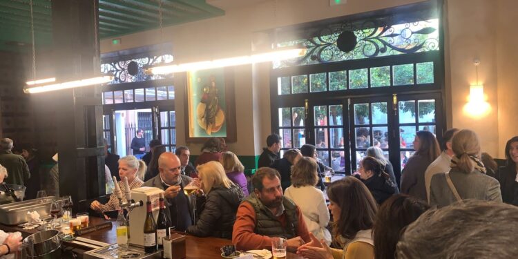 Cicerones de barra, mesa y mantel
