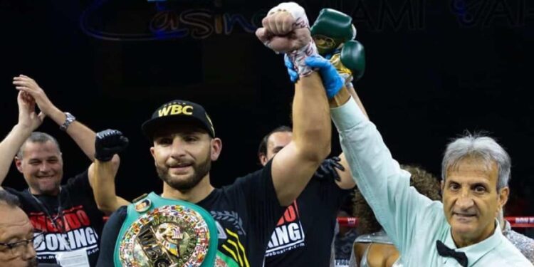 Mikaelian noqueó a Makabu y conquistó el título crucero del WBC