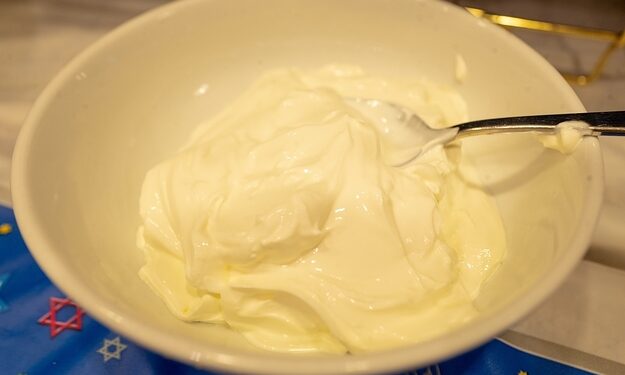 Woman With Rare Condition Says She Can Only Eat "Beige" Foods