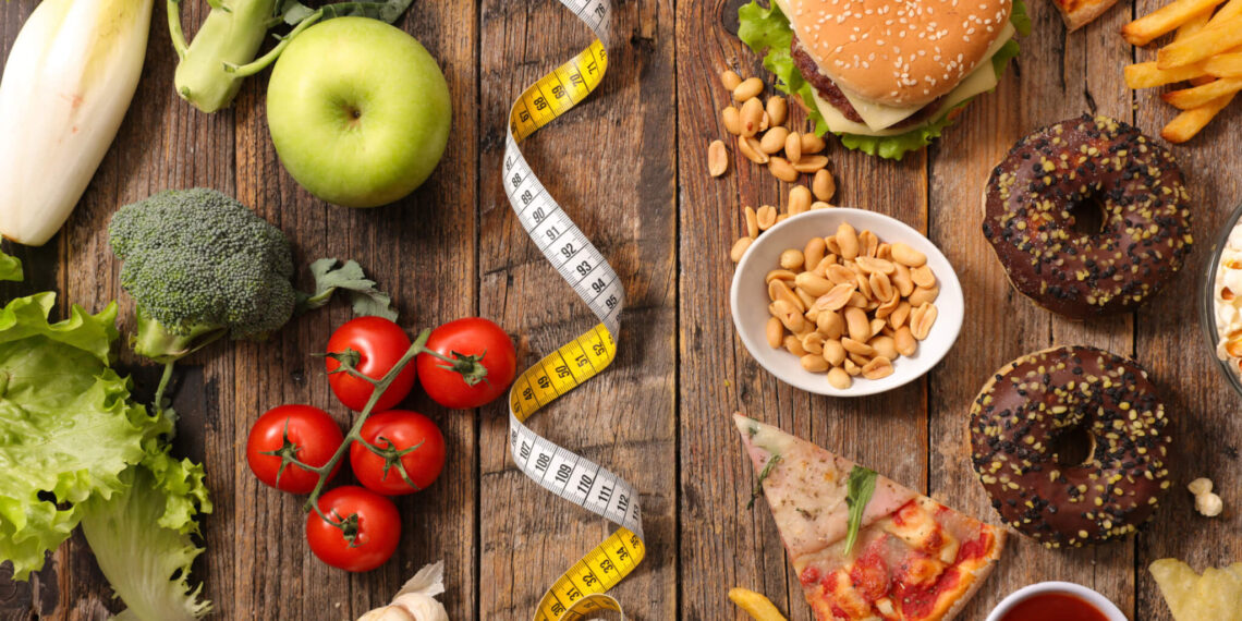 There is no such thing as good and bad foods, a dietitian explains