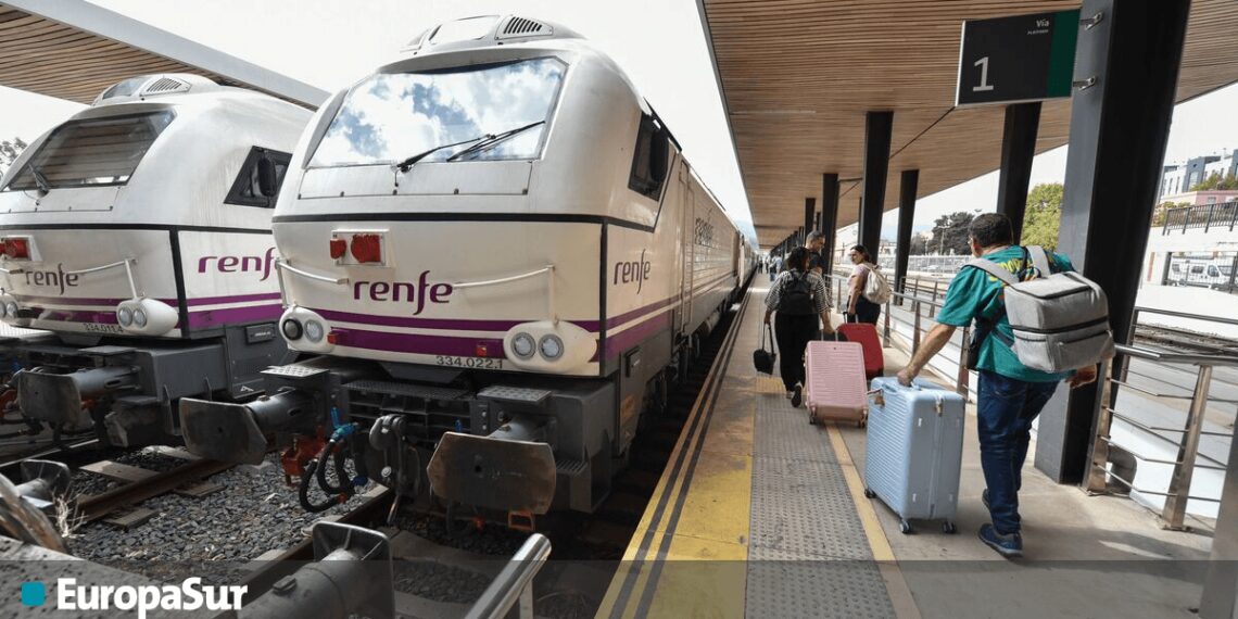 Renfe lanza billetes de tren entre Algeciras y Madrid por 18 euros por el Black Friday