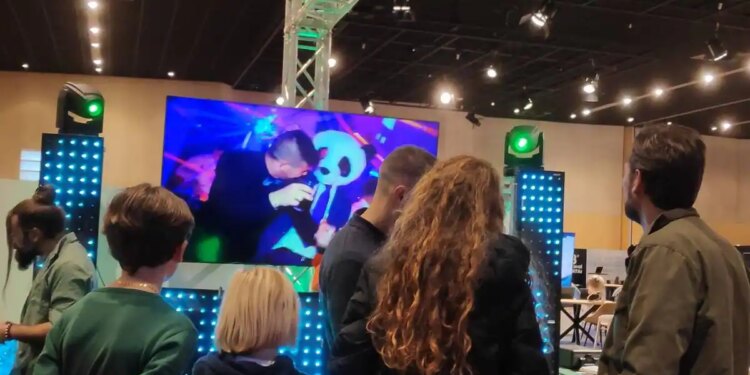 «Quiero una fiesta especial para la graduación de mi hija»