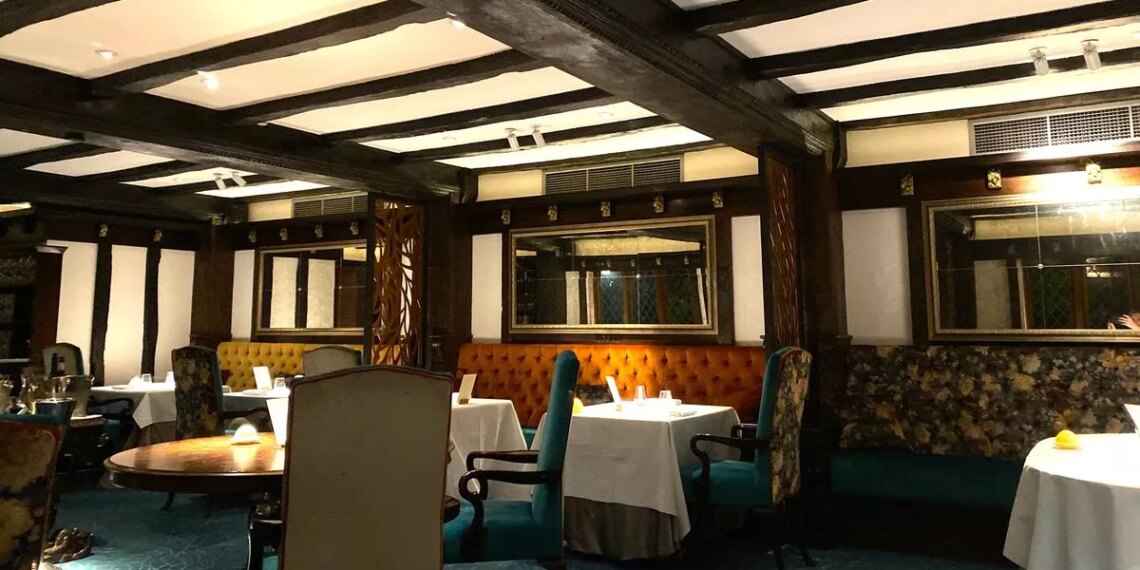 Surrey’s best restaurant described by Michelin inspector as ‘little culinary oasis’