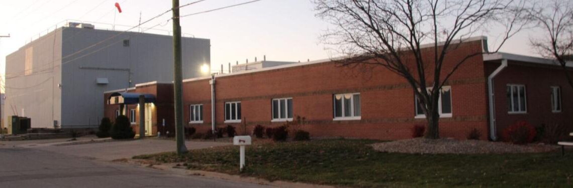 Premium Foods to reopen pet food plant in Independence