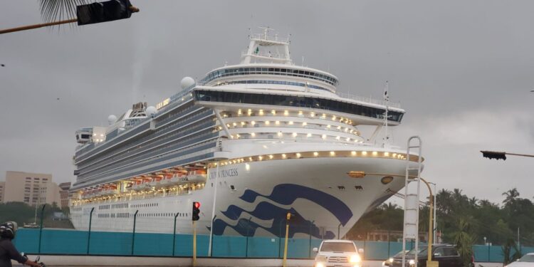 Vallarta recibirá 21 cruceros durante el mes de noviembre