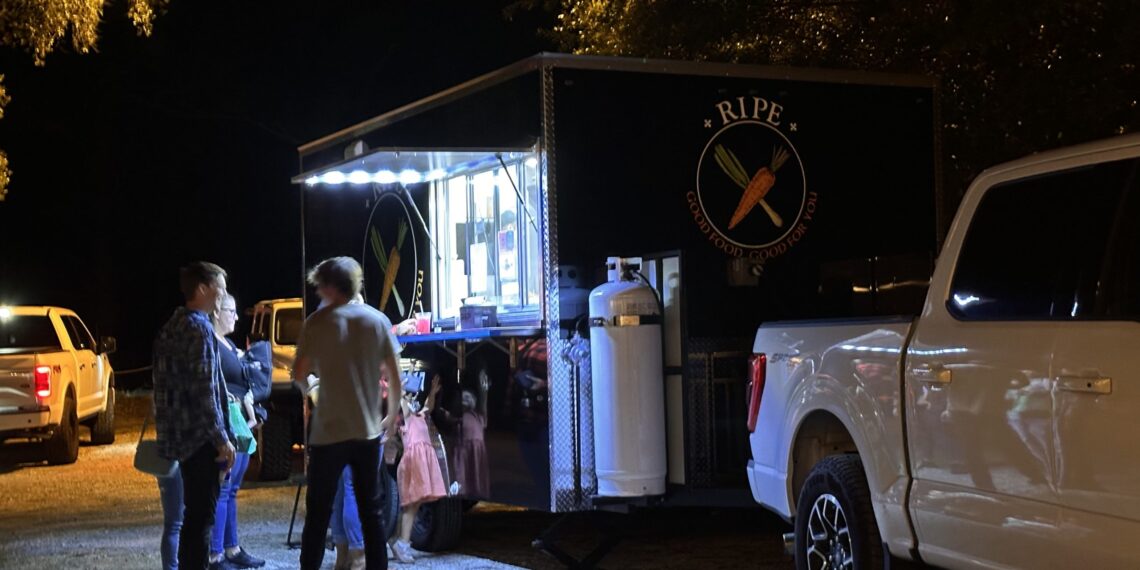 Food Truck Tracker: Nov. 24 – Dec. 1