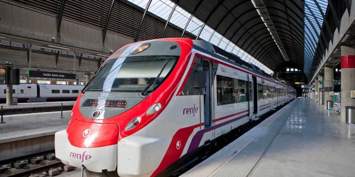 Renfe lanza 25.000 billetes de tren desde 18 euros para estos destinos
