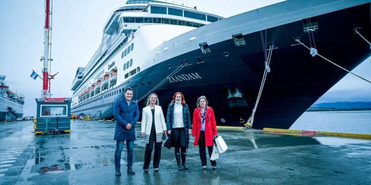 Anuncian una gran temporada de cruceros turísticos en la capital