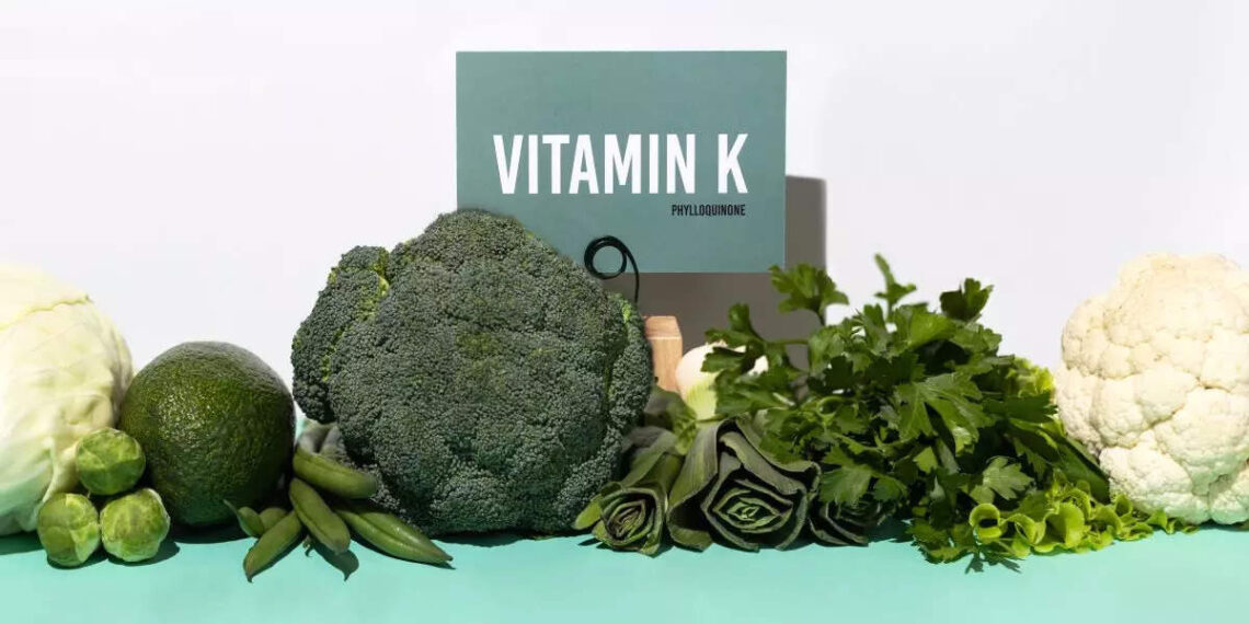 Warning symptoms of vitamin K deficiency (eating these foods can help)