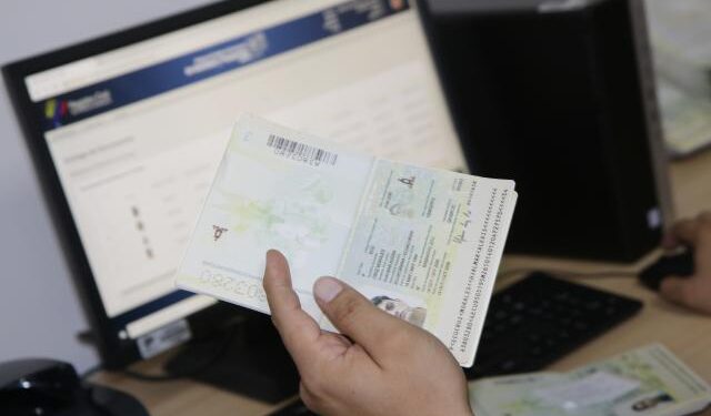 Renovación de pasaporte: ¿Qué oficios se requieren?