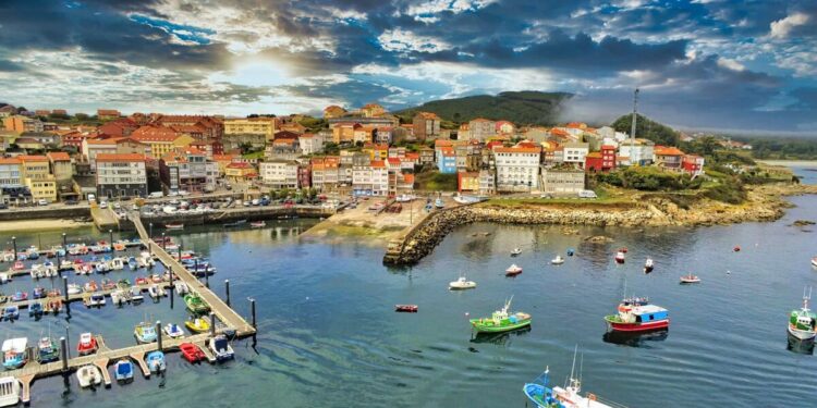 El pueblo de Galicia que es perfecto para una escapada romántica en pareja