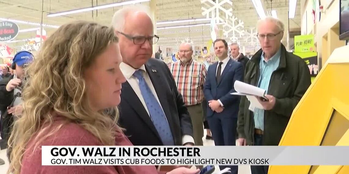 Walz Visits Cub Foods to Highlight DVS Kiosk - ABC 6 News
