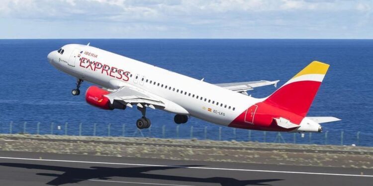 OFERTAS VUELOS IBERIA | Black Friday en Iberia: los destinos a los que puedes viajar desde solo 29 euros