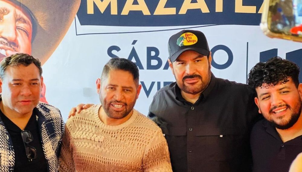 ¡Ay amaaá! Pancho Barraza festejará a lo grande sus 30 años de trayectoria