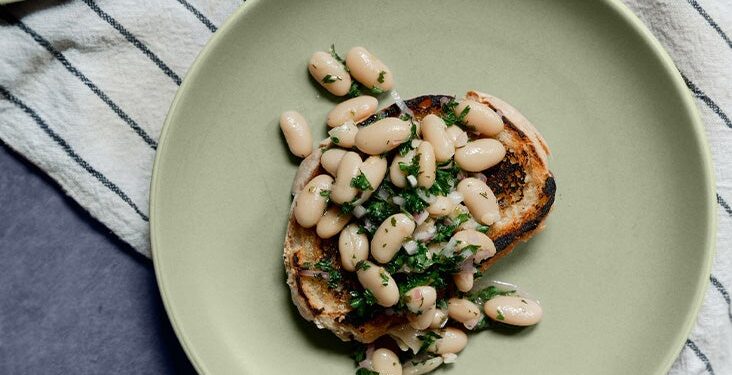 Could eating more fiber lower rates of type 2 diabetes and cancer?