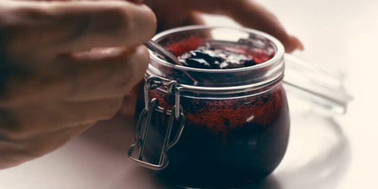 Can you bring food through TSA? Security agency 'dishes' on what foods you can carry on planes