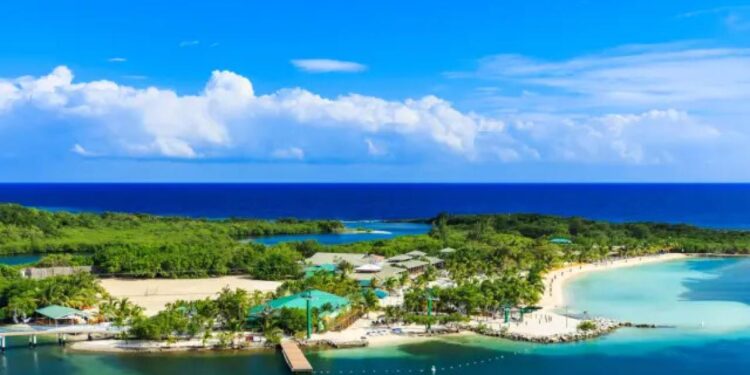 10 destinos baratos y con buen tiempo