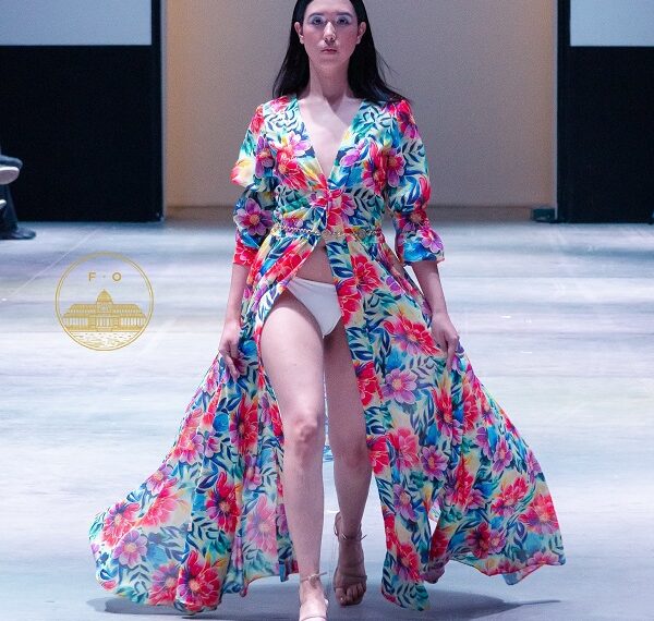 Éxito rotundo de marcas egresadas de Fashion Forward en el desfile PACTO por Fernanda Orozco en Guadalajara, Jalisco