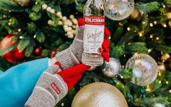 Stoli es el regalo perfecto para los amantes del vodka y la coctelería