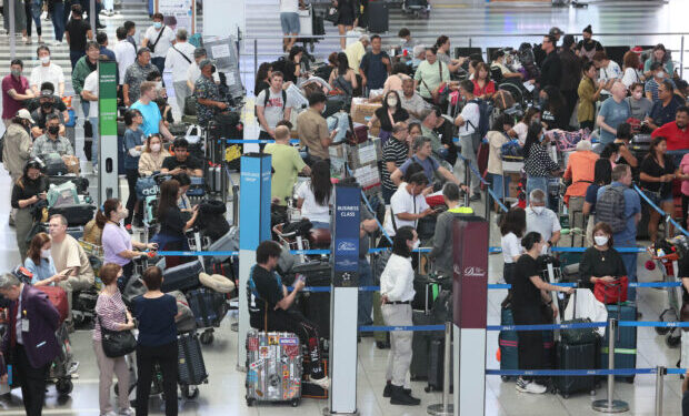 Binay pide al DOTr que evite el caos en los viajes de vacaciones